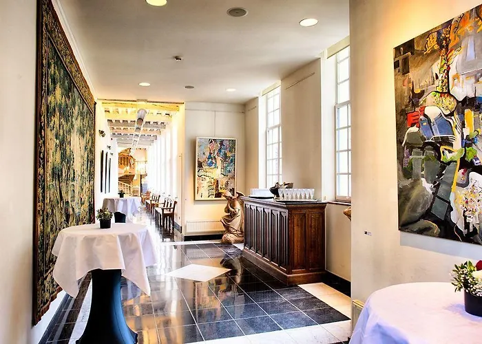 L'hermitage Gantois, Autograph Collection ליל