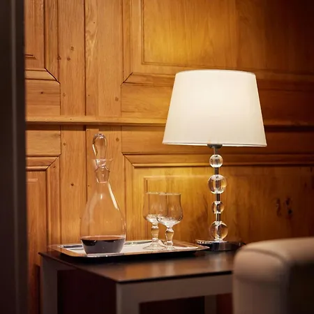 L'hermitage Gantois, Autograph Collection