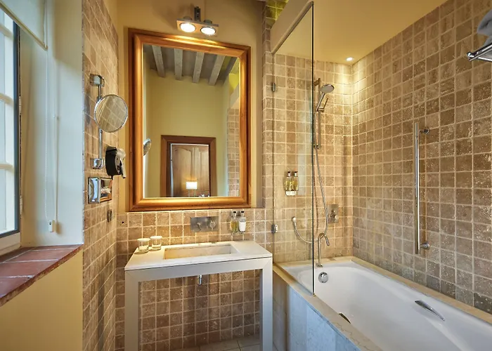 L'hermitage Gantois, Autograph Collection