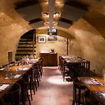 L'hermitage Gantois, Autograph Collection